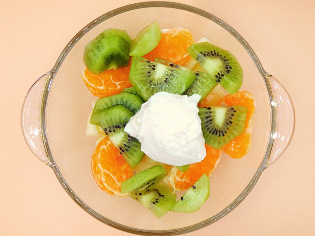 Fruit salad with yogurt recipe