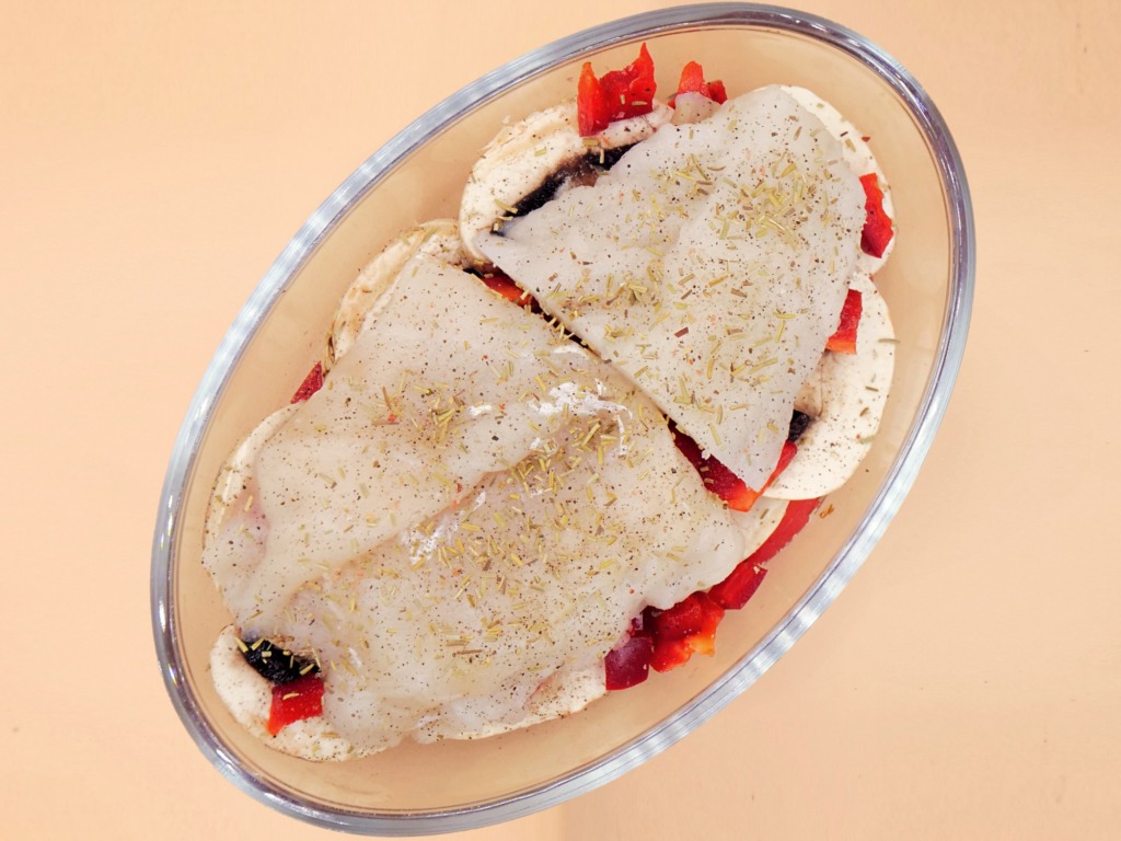 Fish with bell peppers, tomato, and mushrooms recipe