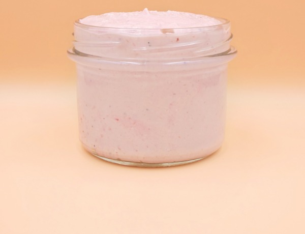 Quark with strawberries and protein powder recipe
