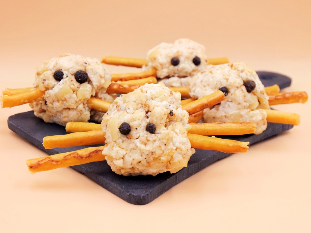 Rice cheese spiders for Halloween recipe