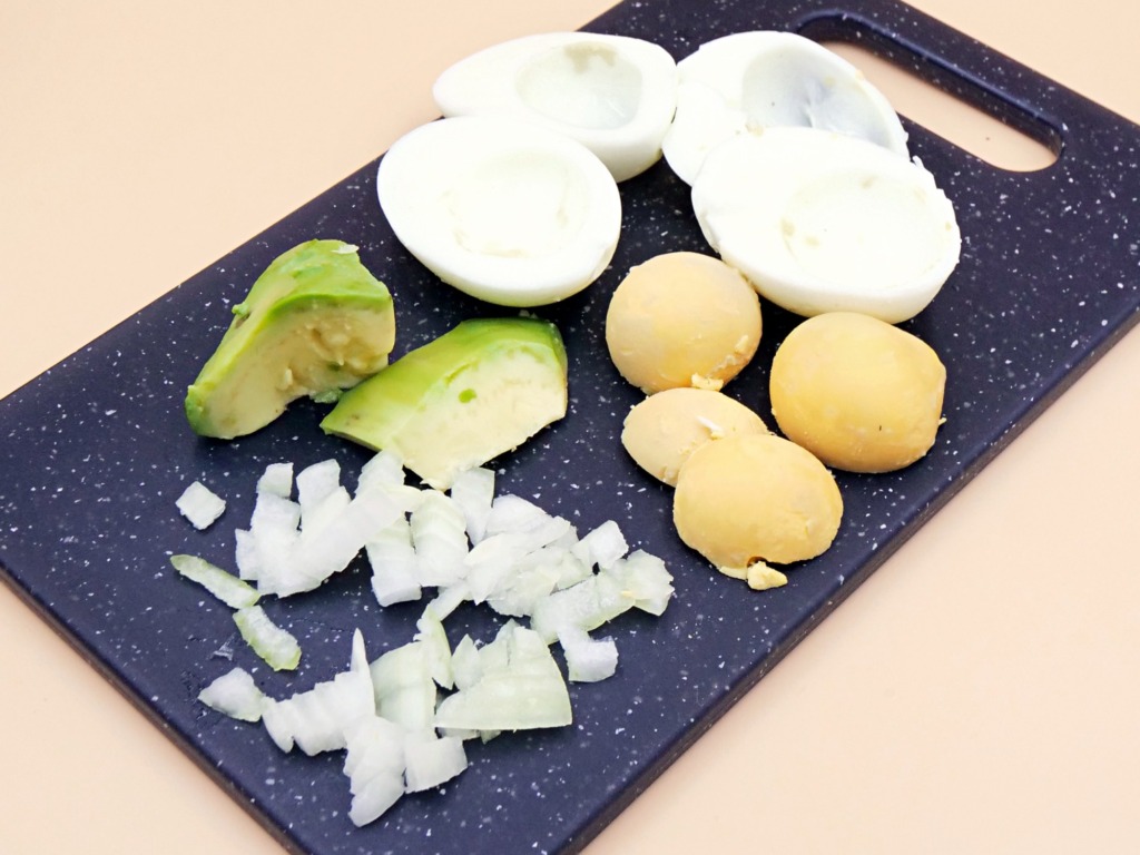 stuffed eggs with avocado recipe