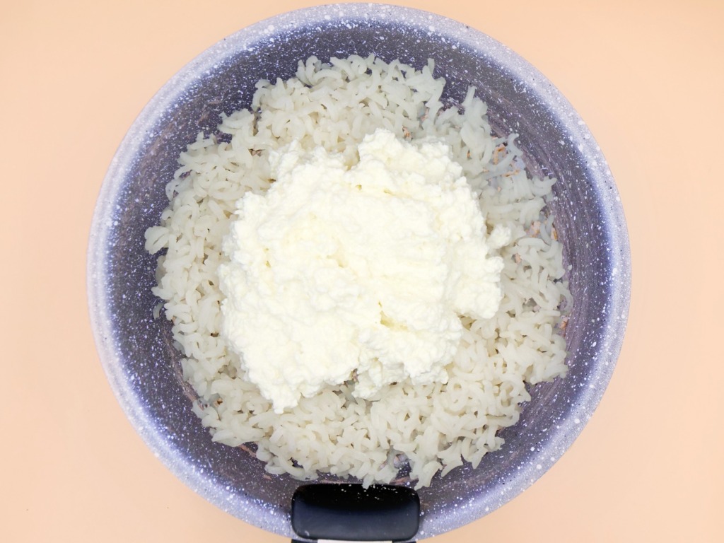 Rice with quark and orange recipe