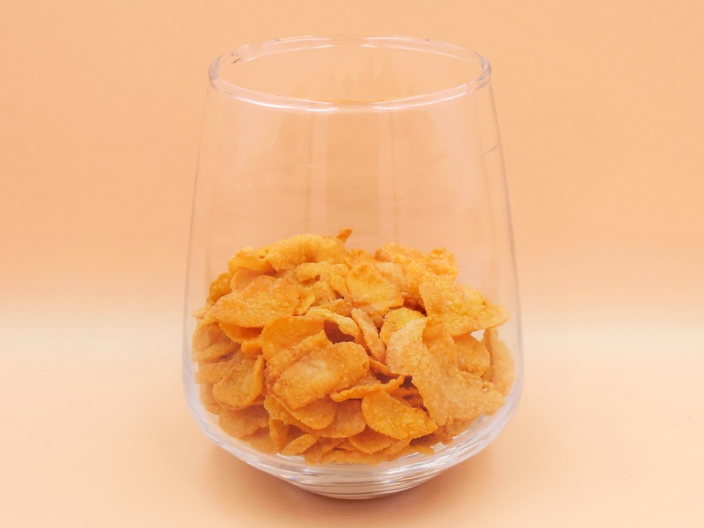 Sweet skyr with Corn Flakes and tangerine recipe