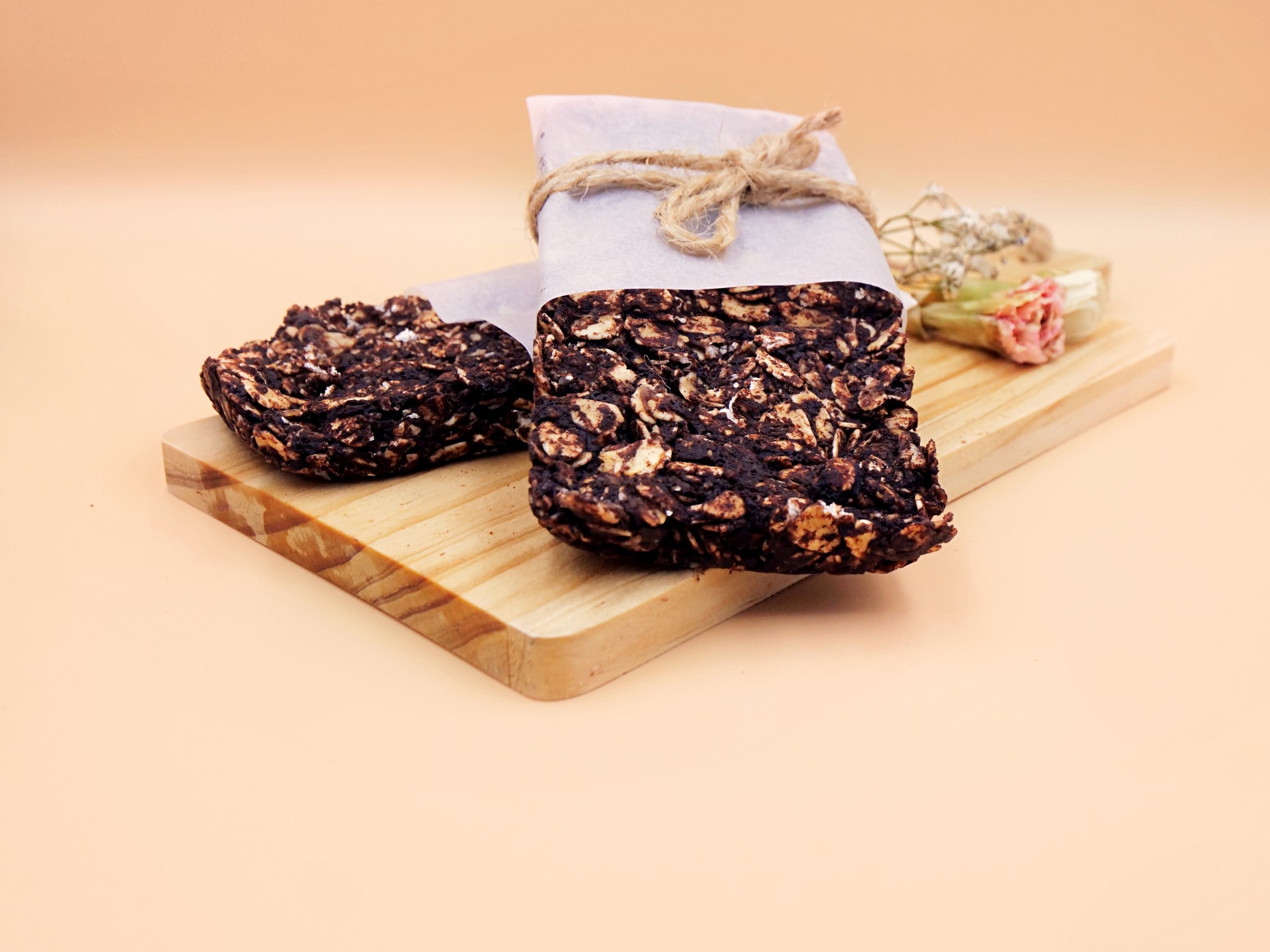 Chocolate oat bars recipe