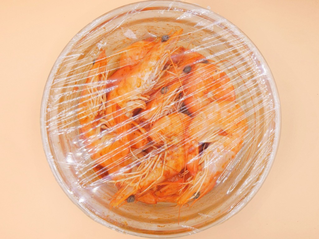 Tiger prawns in spicy marinade recipe