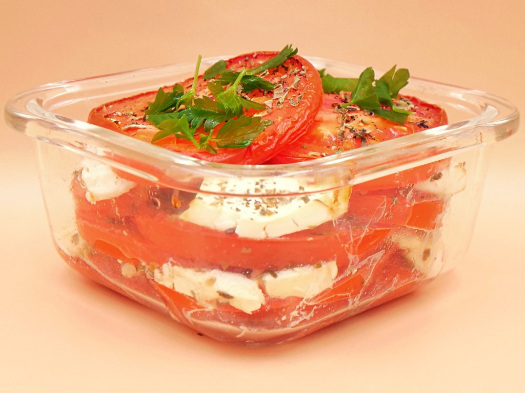 Feta cheese with tomatoes recipe