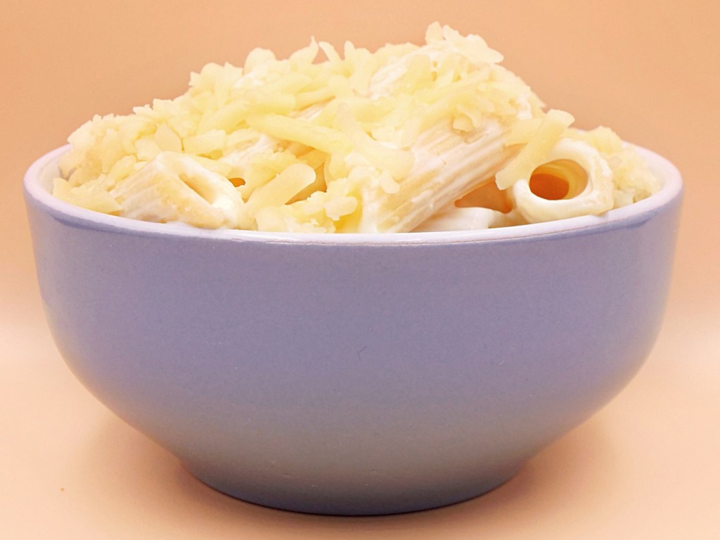 Pasta with cheese and yogurt recipe