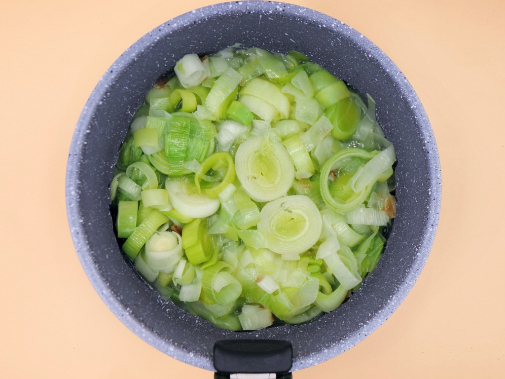 Leek cream soup recipe