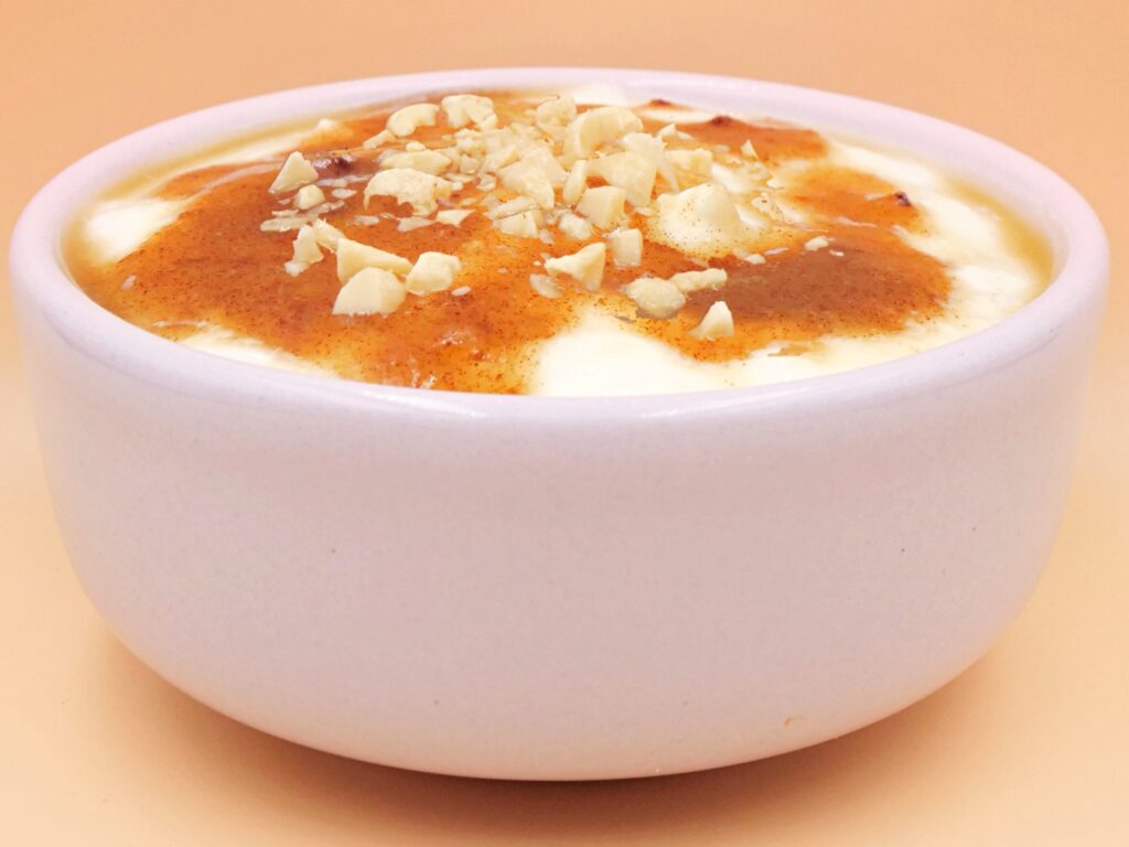 Banana yogurt with date sauce and peanuts recipe