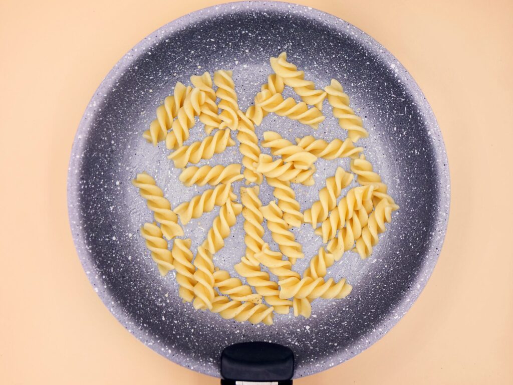 Pasta with egg recipe