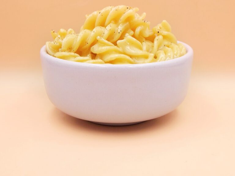 Pasta with egg recipe